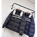 2026年9月1日秋冬新作Gucciダウンジャケット高品質人気の商品/YGY工場
