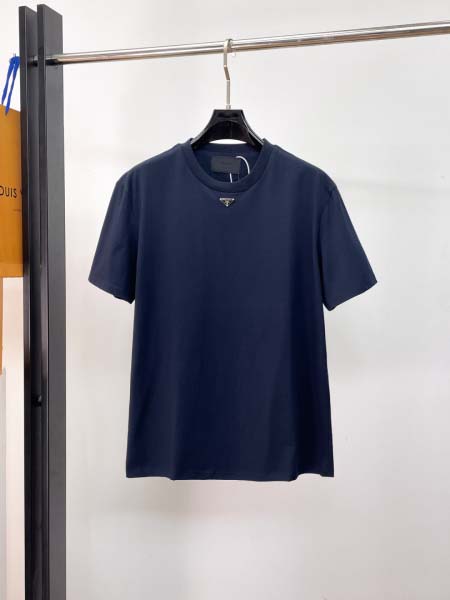 2026年9月3日秋冬新作Prada半袖 tシャツ高品質人気...