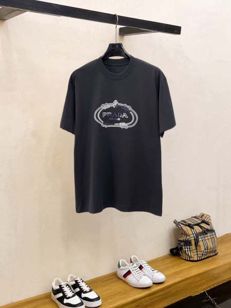 2026年9月3日秋冬新作Prada半袖 tシャツ高品質人気...