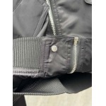 2026年9月3日秋冬新作Pradaジャケット高品質人気の商品/YGY工場