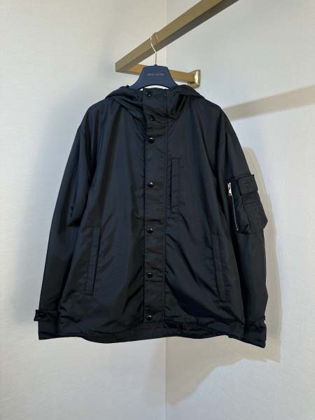 2026年9月3日秋冬新作Pradaジャケット 高品質人気の...