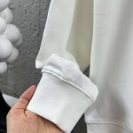 2026年9月3日秋冬新作Miu Miuスウェット高品質人気の商品/YGY工場