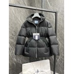 2026年9月5日秋冬新作Pradaダウンジャケット高品質人気の商品/YGY工場