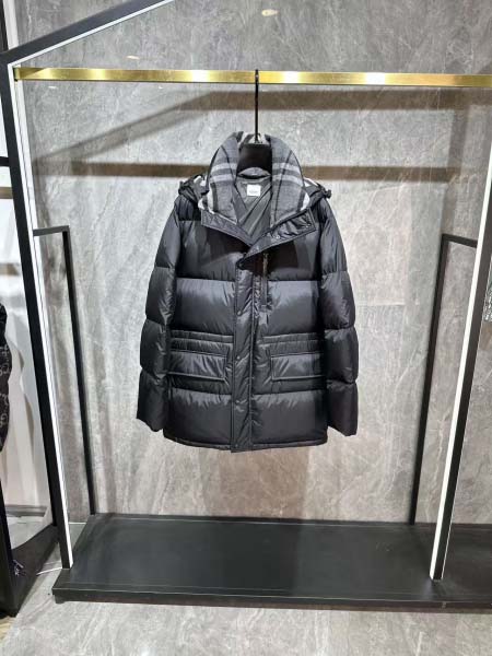2026年9月8日秋冬新作Burberryダウンジャケット高...