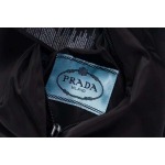 2026年9月8日秋冬新作Pradaジャケット高品質人気の商品