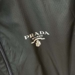 2026年9月8日秋冬新作Pradaジャケット高品質人気の商品