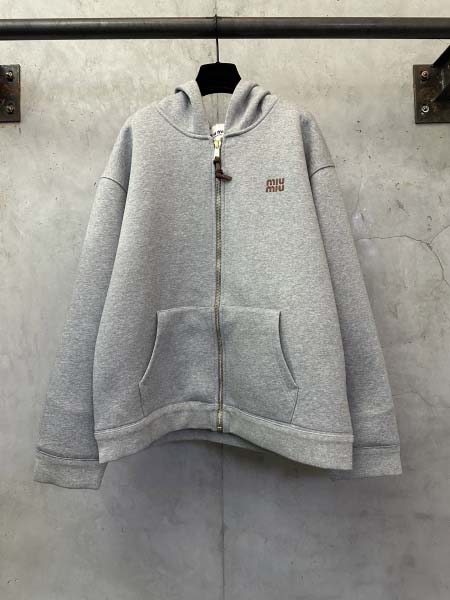 2026年9月9日秋冬新作MiuMiuジャケット高品質人気の...