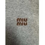 2026年9月9日秋冬新作MiuMiuジャケット高品質人気の商品/YGY工場