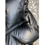 2026年9月17日秋冬新作PRADAダウンジャケット高品質人気の商品/ZZZ工場