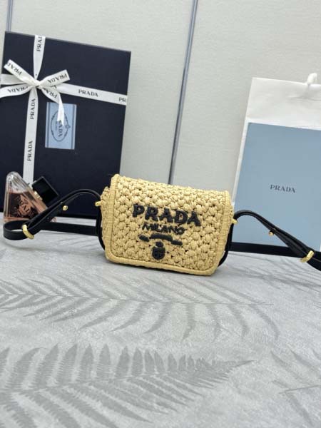 2026年9月28日入荷新作Prada極品/正規品同様/人気...