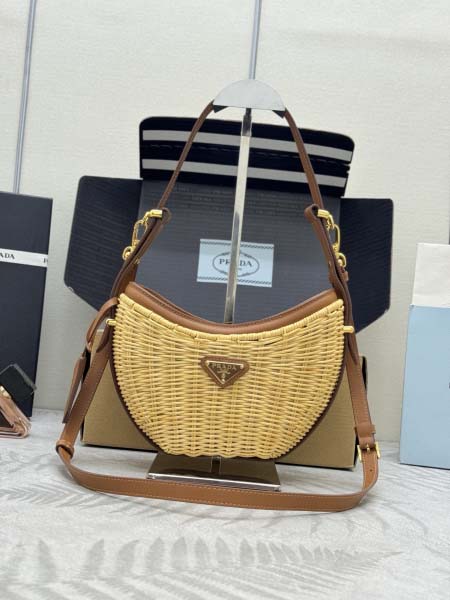 2026年9月28日入荷新作Prada極品/正規品同様/人気...
