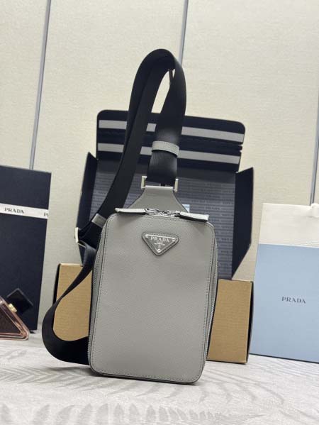 2026年9月30日入荷新作Prada極品/正規品同様/人気...