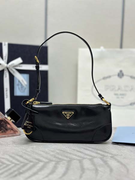 2026年9月30日入荷新作Prada極品/正規品同様/人気...