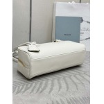 2026年9月30日入荷新作Prada極品/正規品同様/人気/革/バッグ/TY工場