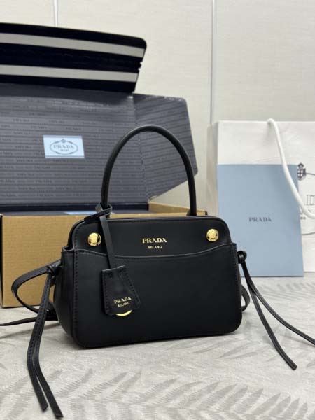 2026年9月30日入荷新作Prada極品/正規品同様/人気...