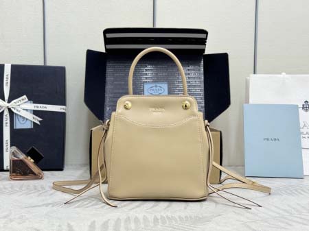2026年9月30日入荷新作Prada極品/正規品同様/人気...