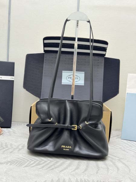 2026年9月30日入荷新作Prada極品/正規品同様/人気...