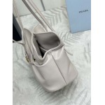 2026年9月30日入荷新作Prada極品/正規品同様/人気/革/バッグ/TY工場