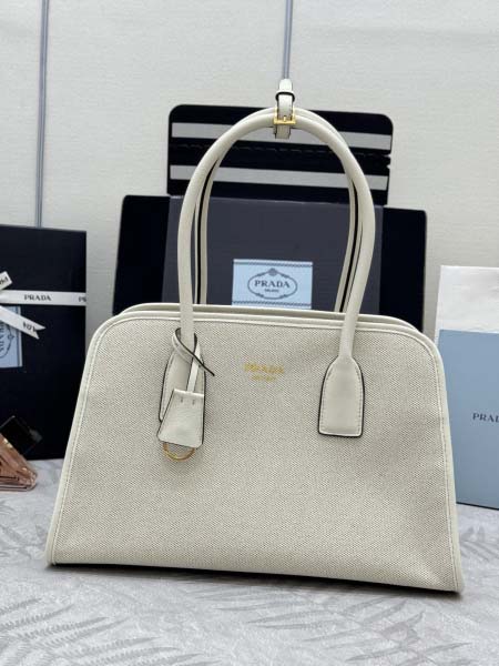 2026年9月30日入荷新作Prada極品/正規品同様/人気...