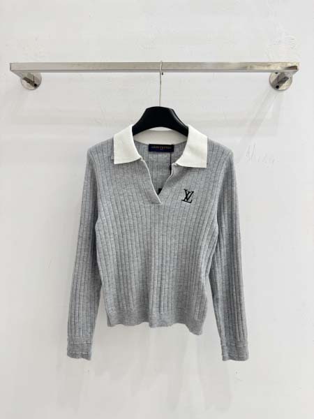 2026年10月8日入荷秋冬新作Louis Vuittonニットの上着女性用ファッション/誕生日プレゼント/贈り物 can工場