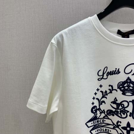 2026年10月8日入荷秋冬新作Louis Vuittontシャツ女性用ファッション/誕生日プレゼント/贈り物 can工場