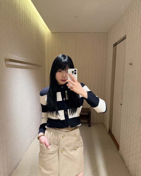 2026年10月8日入荷秋冬新作Louis Vuitton ニットカーディガン  女性用ファッション/誕生日プレゼント/贈り物 can工場