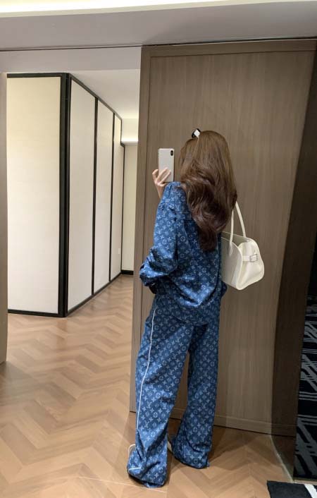 2026年10月8日入荷秋冬新作Louis Vuitton上下女性用ファッション/誕生日プレゼント/贈り物 can工場
