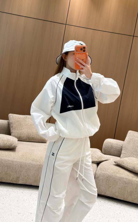 2026年10月10日入荷秋冬新作Chanel上下女性用ファッション/誕生日プレゼント/贈り物 can工場