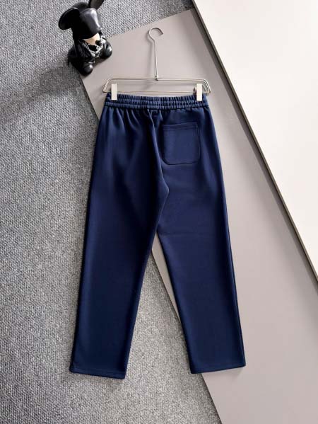 2026年10月12日秋冬新作Prada上下セット高品質人気の商品/OM工場
