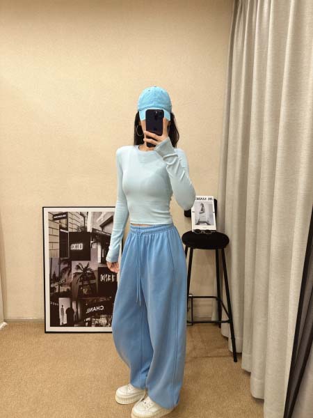 2026年10月14日入荷秋冬新作Chanel長袖女性用ファッション/誕生日プレゼント/贈り物 can工場