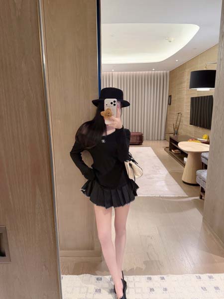 2026年10月14日入荷秋冬新作Chanelアンダーシャツ女性用ファッション/誕生日プレゼント/贈り物 can工場