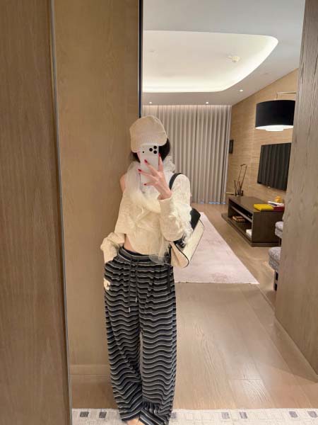 2026年10月15日入荷秋冬新作Chanelズボン女性用ファッション/誕生日プレゼント/贈り物 can工場