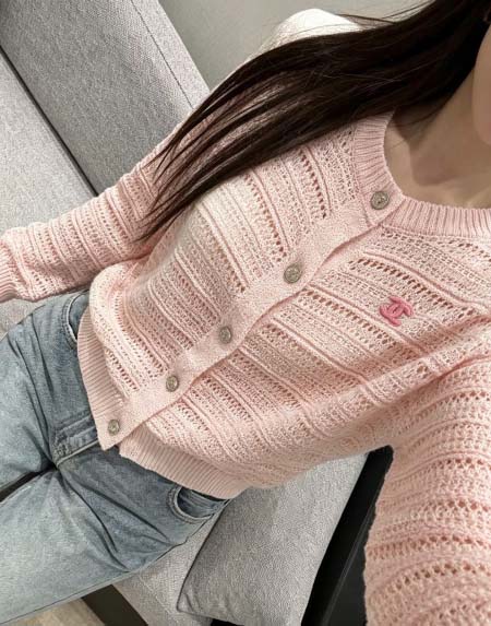 2026年10月15日入荷秋冬新作Chanel ニットカーディガン  女性用ファッション/誕生日プレゼント/贈り物 can工場