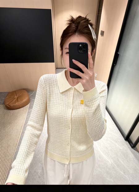 2026年10月15日入荷秋冬新作Chanel ニットカーディガン  女性用ファッション/誕生日プレゼント/贈り物 can工場