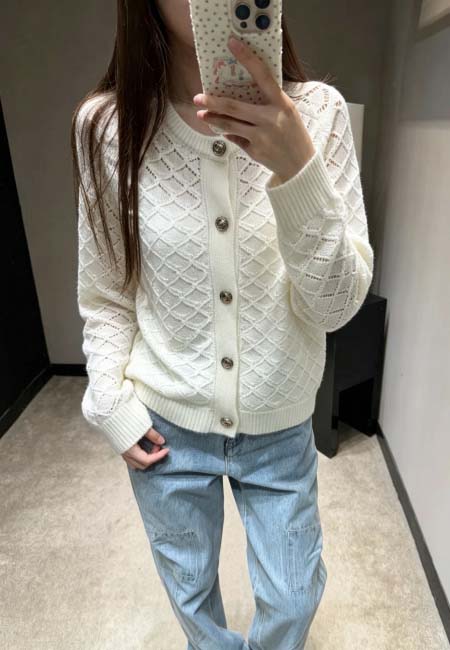 2026年10月15日入荷秋冬新作Chanel ニットカーディガン  女性用ファッション/誕生日プレゼント/贈り物 can工場