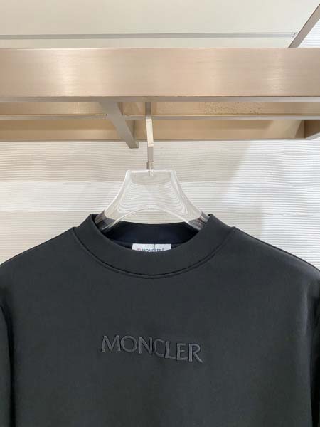2026年10月26日入荷秋冬新作Moncler長袖Tシャツ高級品超厳選★入手困難/誕生日プレゼント/LD工場