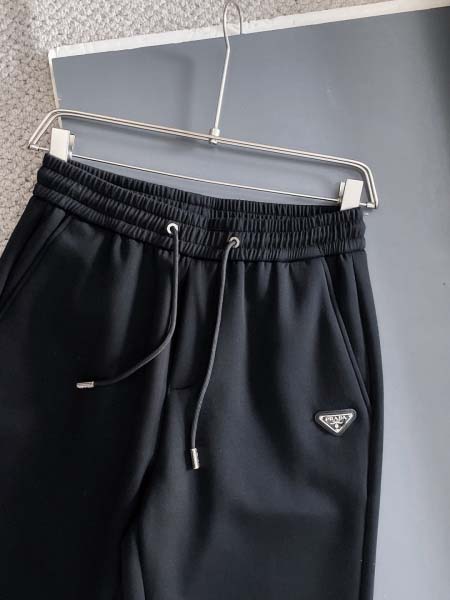 2026年10月28日入荷秋冬新作Pradaスラックス高級品/誕生日プレゼント/KD工場