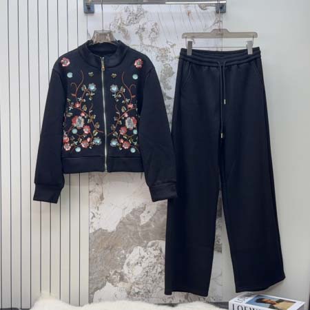 2026年10月6日入荷秋冬新作上下女性用ファッション/誕生...