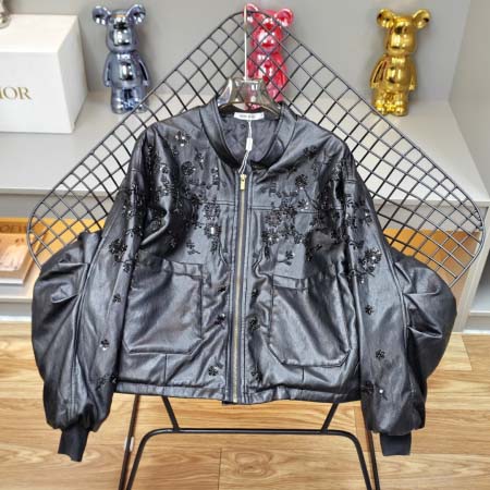 2026年10月6日入荷秋冬新作miumiu綿の服女性用ファ...