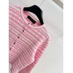 2026年10月8日入荷秋冬新作Louis Vuitton ニットカーディガン  女性用ファッション/誕生日プレゼント/贈り物 can工場