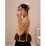 2026年10月8日入荷秋冬新作Louis Vuitton ニットカーディガン  女性用ファッション/誕生日プレゼント/贈り物 can工場