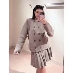 2026年10月8日入荷秋冬新作Louis Vuitton ニットカーディガン  女性用ファッション/誕生日プレゼント/贈り物 can工場