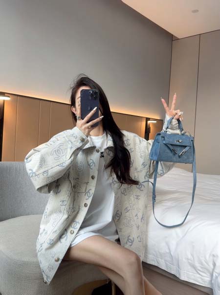 2026年10月10日入荷秋冬新作Chanelジャケット女性...