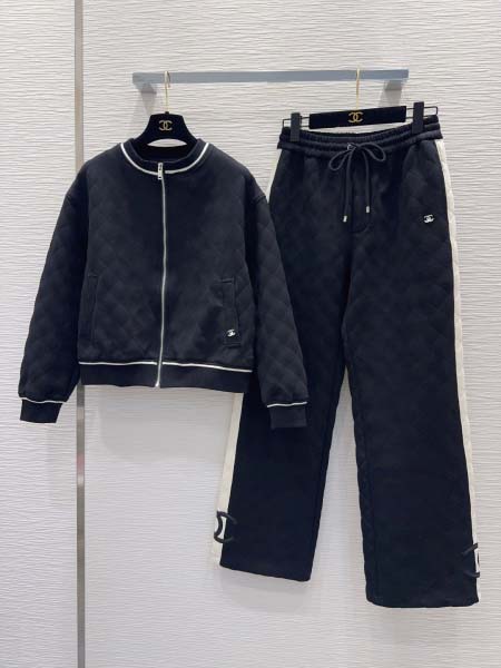 2026年10月10日入荷秋冬新作Chanel上下女性用ファ...