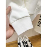2026年10月12日秋冬新作Prada上下セット高品質人気の商品/OM工場