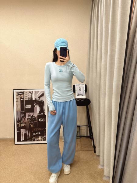2026年10月14日入荷秋冬新作Chanel長袖女性用ファ...