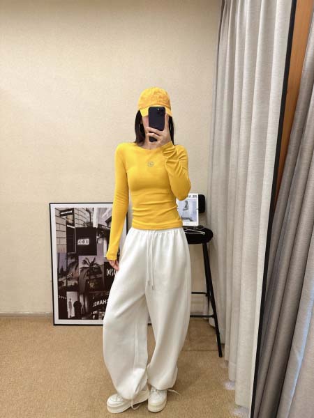 2026年10月14日入荷秋冬新作Chanel長袖女性用ファ...