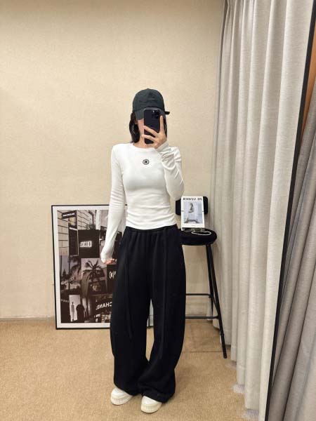 2026年10月14日入荷秋冬新作Chanel長袖女性用ファ...