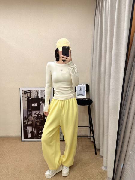 2026年10月14日入荷秋冬新作Chanel長袖女性用ファ...
