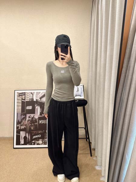 2026年10月14日入荷秋冬新作Chanel長袖女性用ファ...